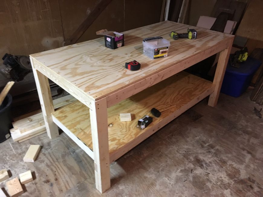 building a woodworking workbench and outfeed table for tablesaw